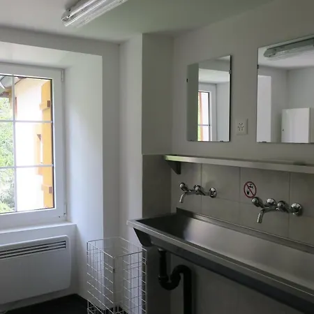 Edelweiss Mountain - 1 Hour Hike Up From Station - On Hiking Trail - No Transport * צרמט